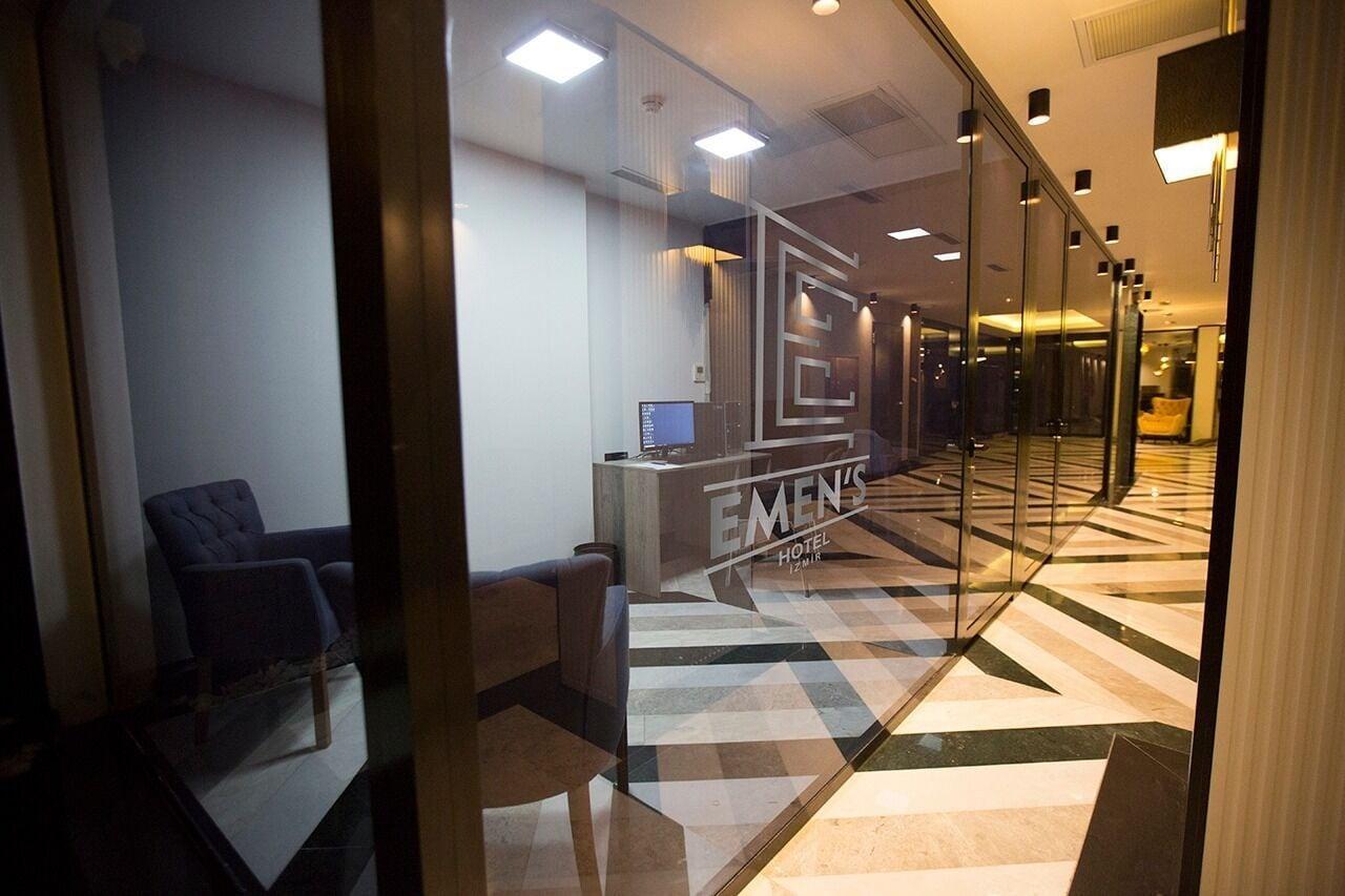 Emen'S Otel Smirne Esterno foto